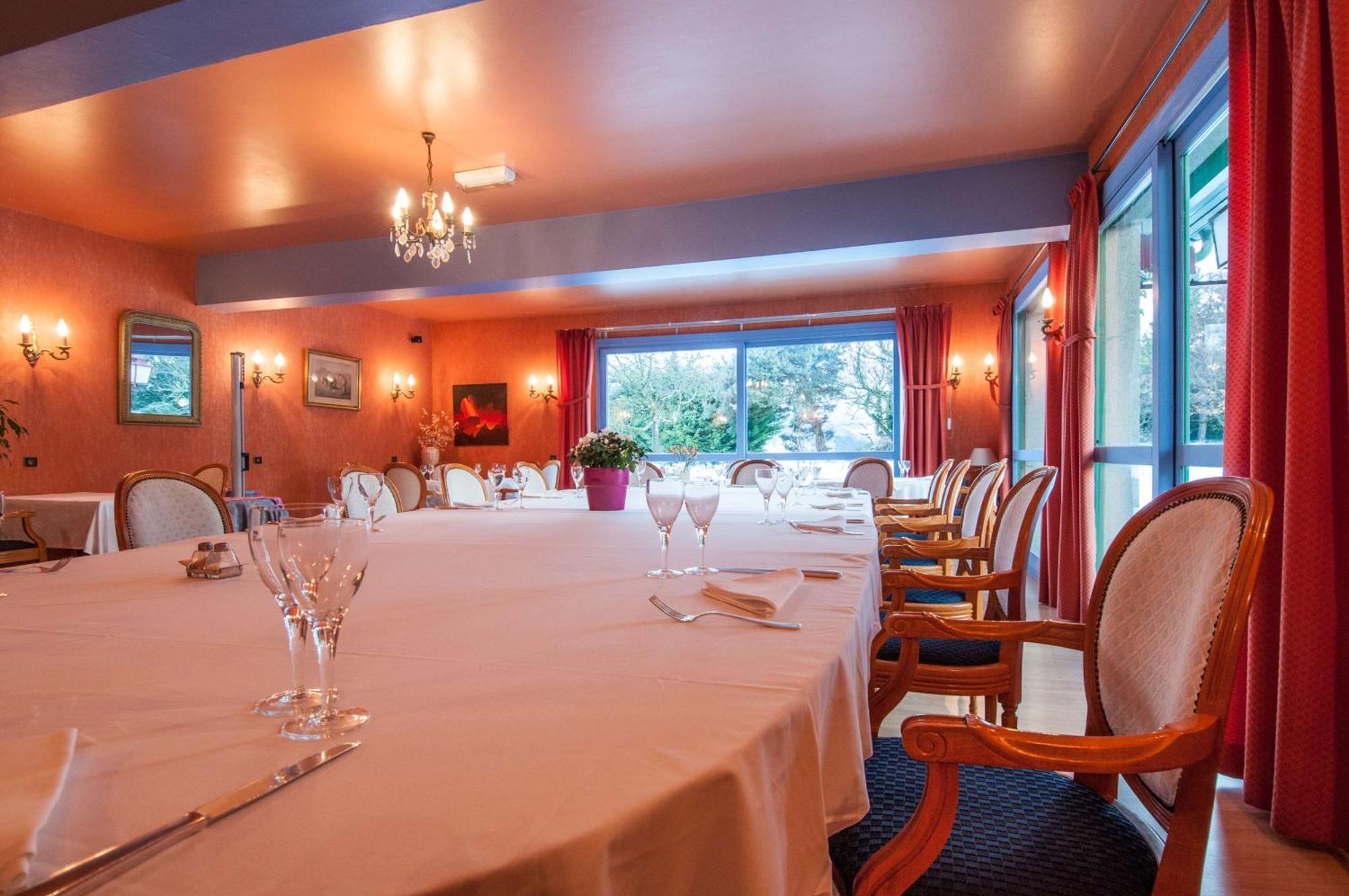 Saint-Ferréol Brit Hotel Florimont מראה חיצוני תמונה