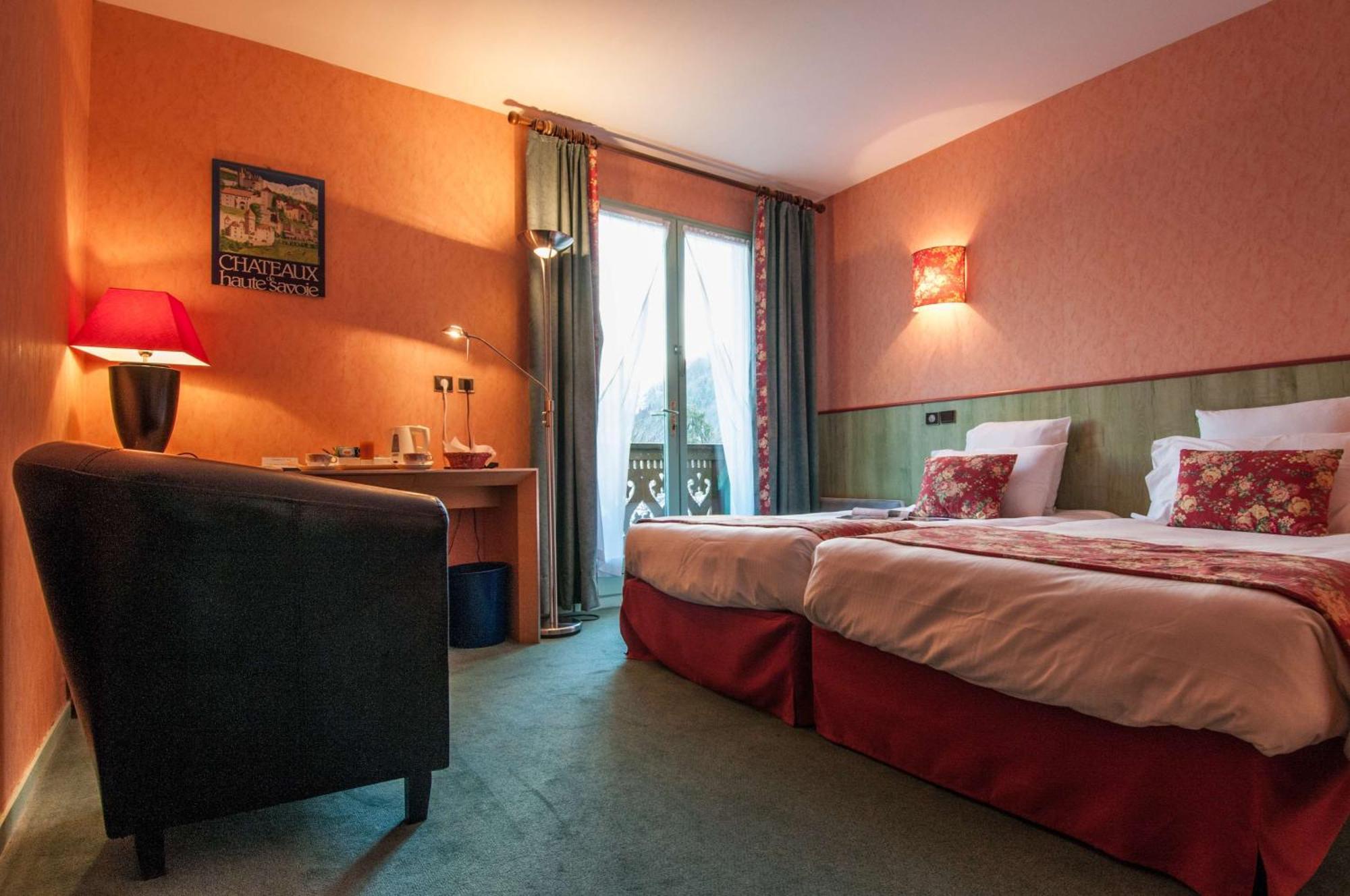 Saint-Ferréol Brit Hotel Florimont מראה חיצוני תמונה