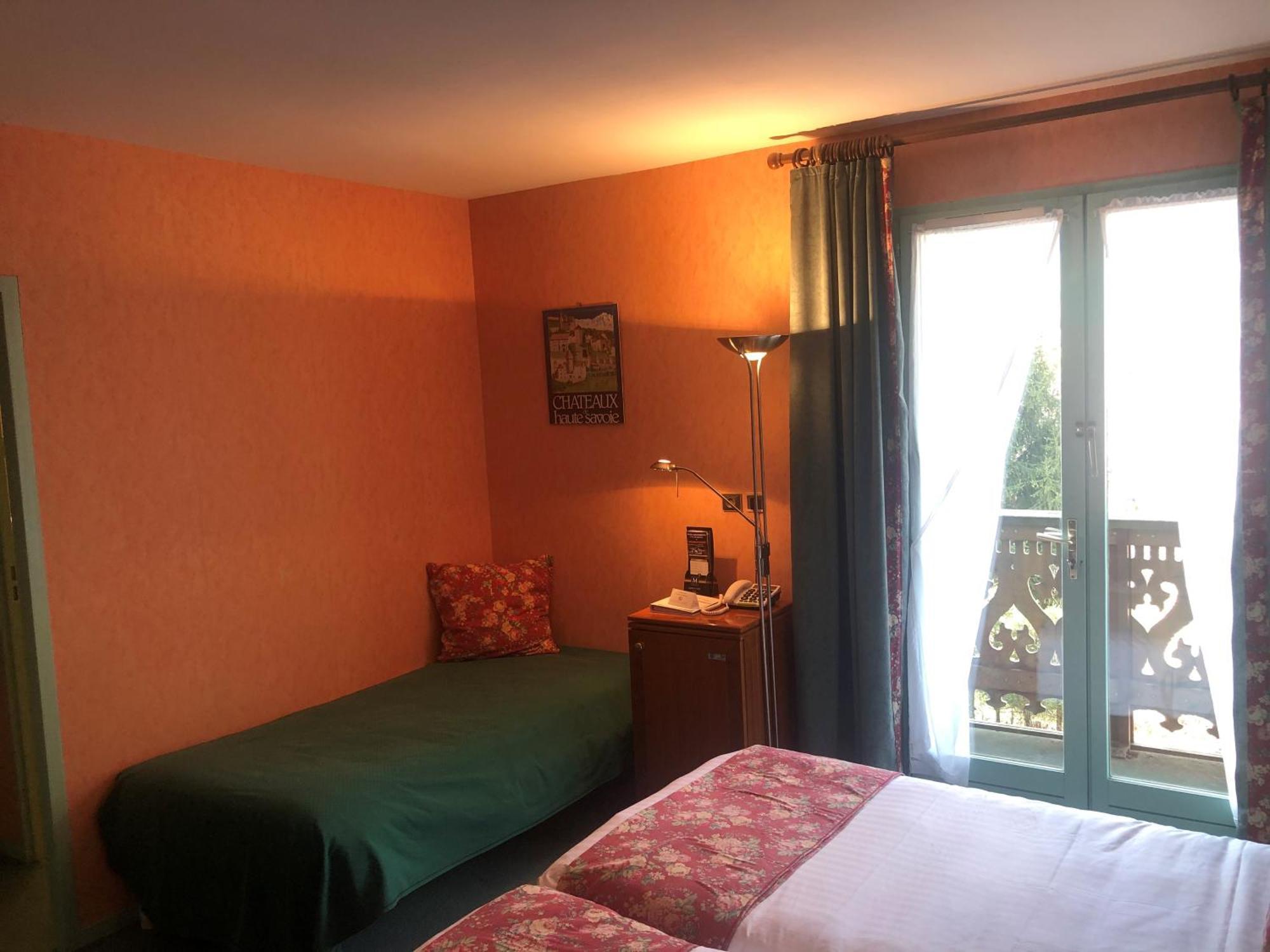 Saint-Ferréol Brit Hotel Florimont מראה חיצוני תמונה